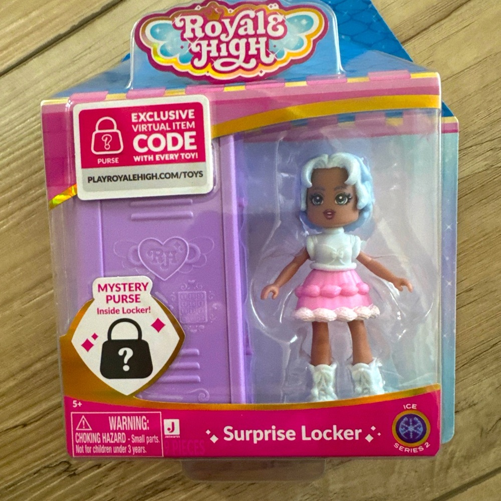 Roblox Royale High Mystery Locker Series 2 LIGHT Fairy, Purse & Virtual Code new
